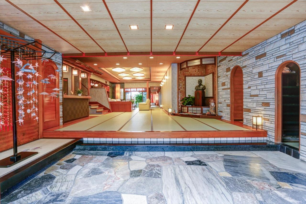 Ajiro Kanko Hotel Атами Екстериор снимка